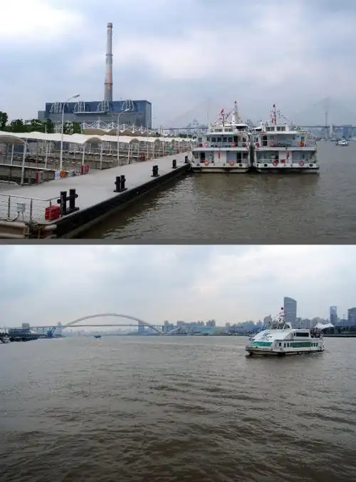 世博轮渡浦江游