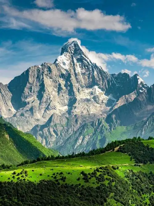 川西#川西,这片神奇的土地,以其壮丽的自然景观和独特的民俗文化而