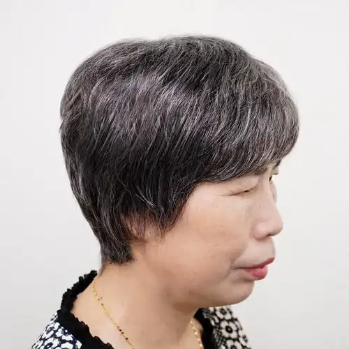 中老年妈妈白色假发短发透气奶奶光头真发全头套舞台扮演老人发型