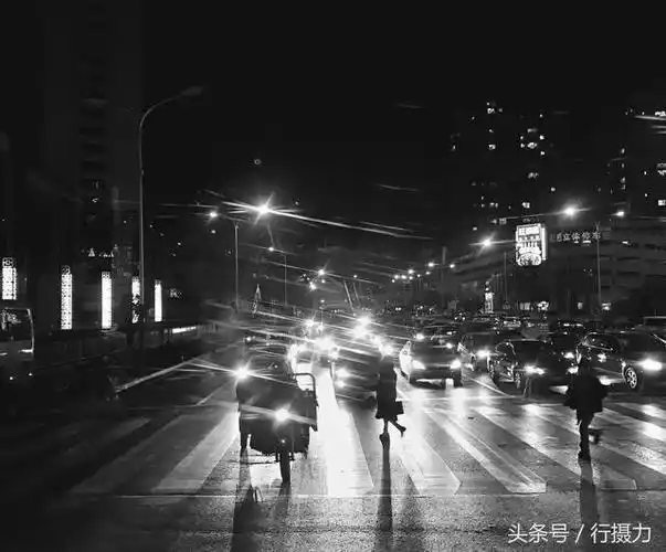 有人说我最后两张张照片p的像神经病,你们看看哪神经了?