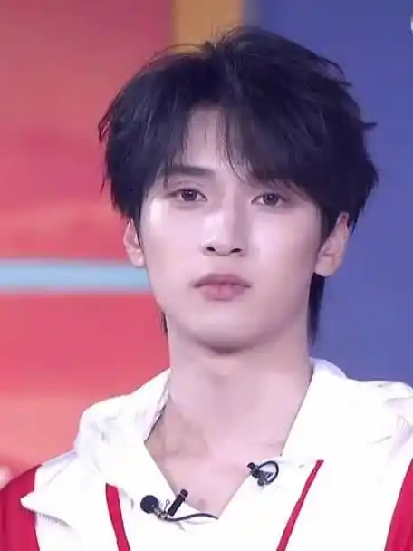 时代少年团王者团圆表演赛##严浩翔王者荣耀品牌代言人