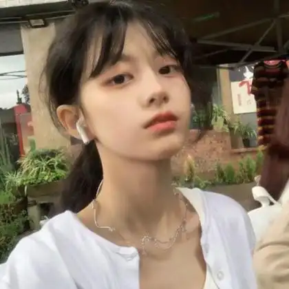 头像女生真人ins快手高清图片