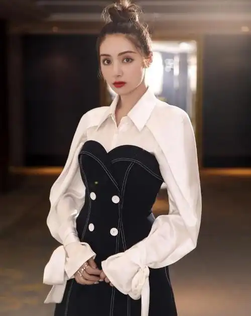 麦迪娜打造都市丽人造型,轻熟风打扮迷倒姜潮,果然是美女__财经头条