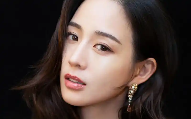 张钧甯性感写真图片桌面壁纸