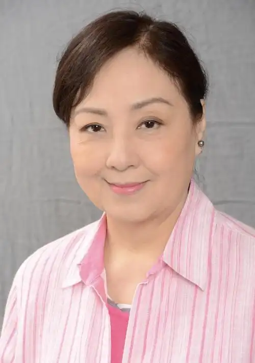 65岁tvb老戏骨卢宛茵入行45年首获tvb嘉奖喜极而泣直言来之不易