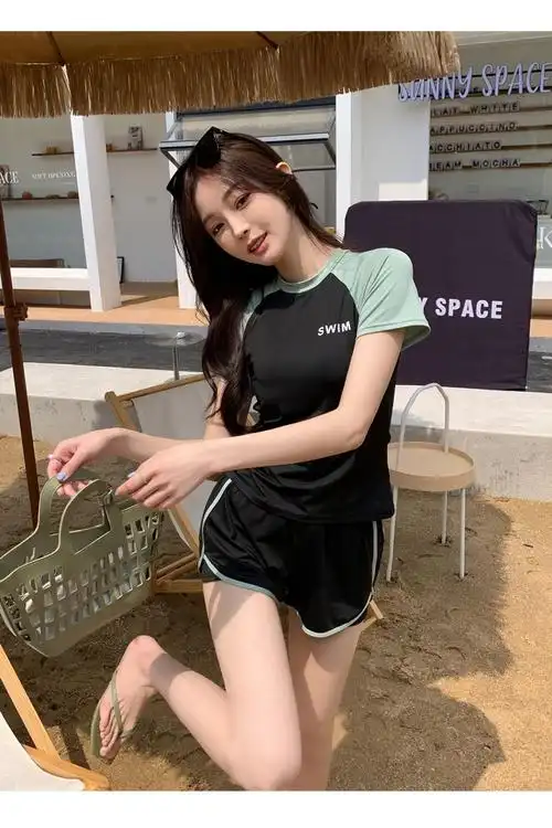 领型其他:材质带胸垫无钢托:是否带钢托带胸垫平角分体泳衣:款式s1