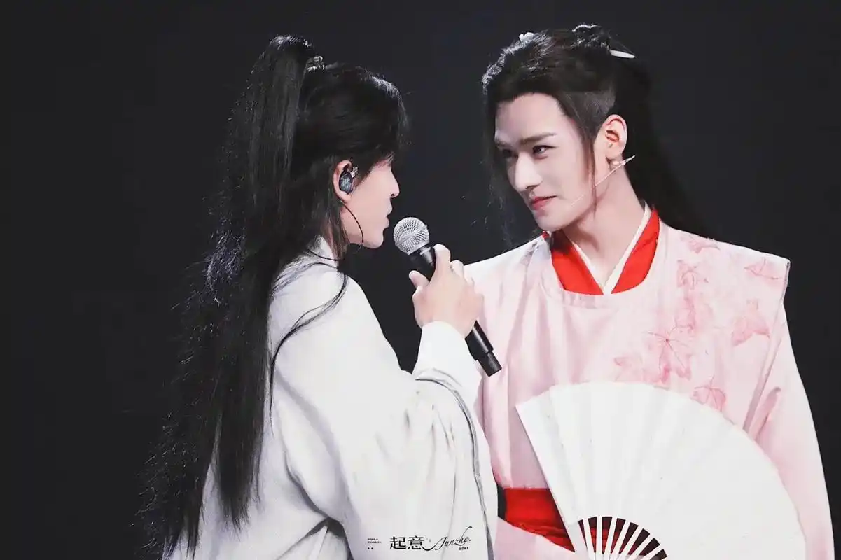 神仙cp #双向奔赴 #古风美男 测试一下我的号s透了没? - 抖音