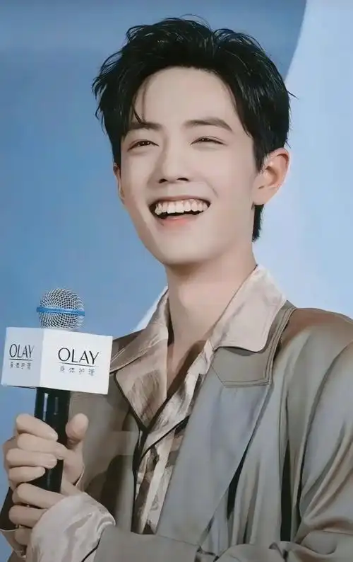 祝你快乐,不止生日@肖战 #向全世界安利肖战 #治愈系笑容  - 抖音