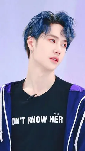 王一博壁纸我喜欢你笑的样子是甜而不腻的味道