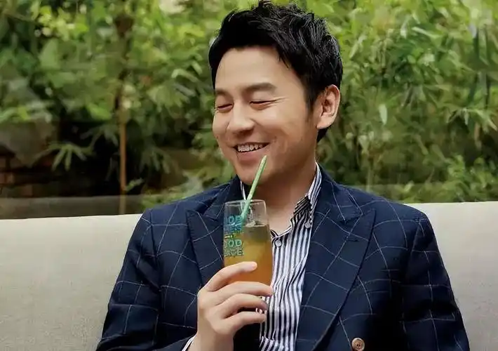 回顾演员雷佳音我这辈子得意的事情就是和丈母娘处得像姐弟