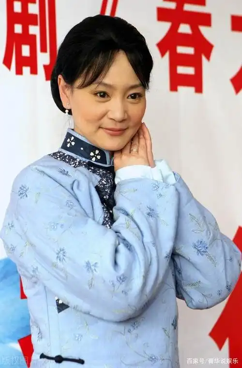 刘雪华罕见参加真人秀,62岁高龄掩盖不住皱纹,曾是琼瑶女郎