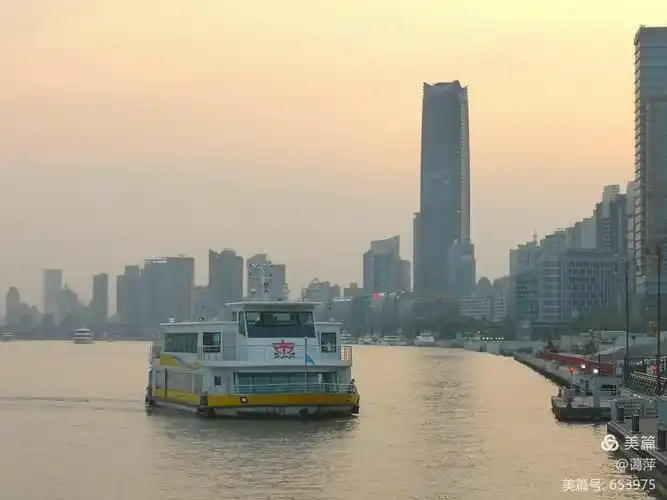 上海浦江游览 20190823(副本)(副本)(副本)