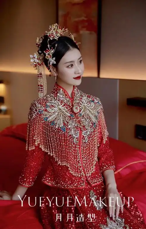 卡帝美学新娘头饰中式婚礼秀禾红金色步摇流苏套装轻奢定制发饰