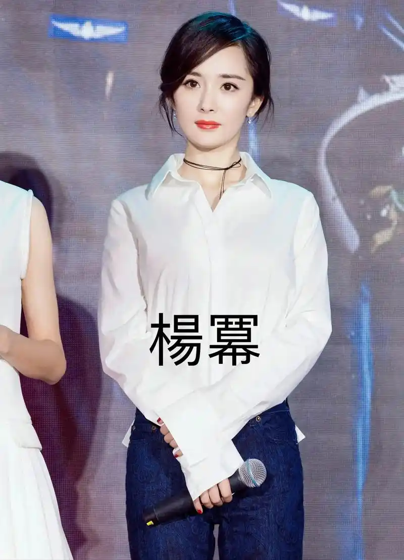 中国大陆80后女明星-牛仔照.#知性女人 #成熟女人 #40 - 抖音