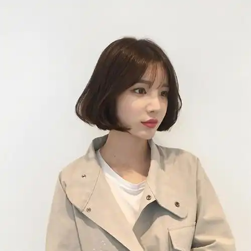 2018内扣短发发型图片