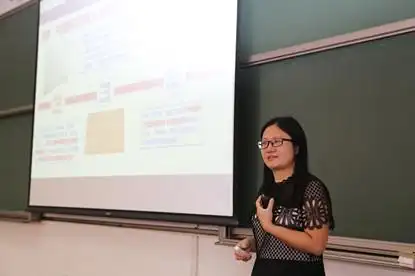 经济与管理学院党委书记张玲玲讲授"开学第一课" - 中国科学院大学