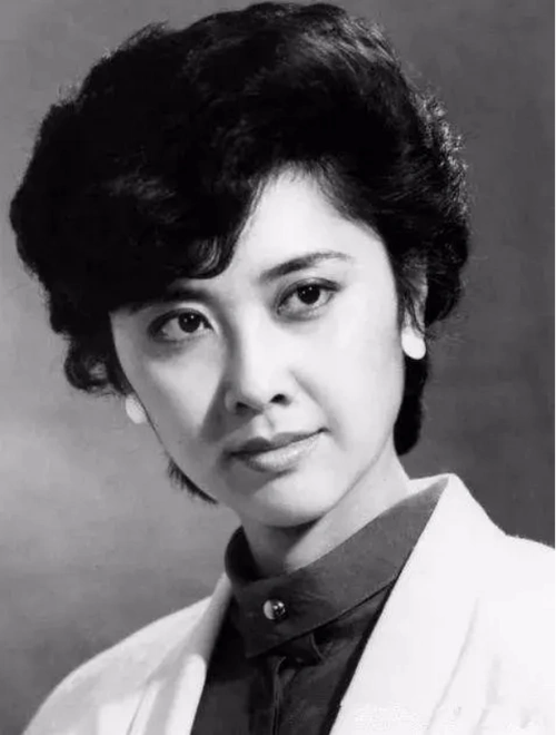 罕见老照片永远的女儿国国王西游记第一美女女神朱琳