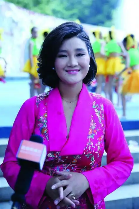 民族明星藏族歌手降央卓玛简介(曾被刀郎告上法庭的降央卓玛)