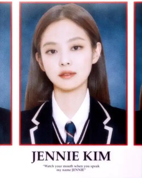 jennie证件照