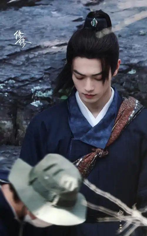 许凯子夜归高马尾造型#没有人能拒绝古装高马尾的许凯,子夜归新品肤