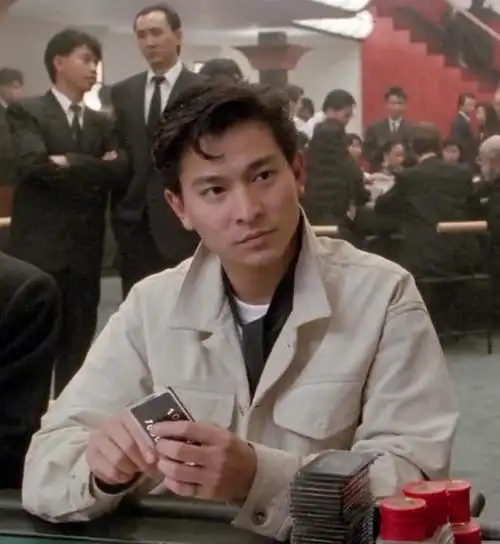 澳门"赌圣"叶汉,听声音知道骰子点数,造游轮公海上豪赌