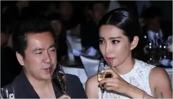 李冰冰50岁未婚无子,农村女孩成为明星,付出多少努力?