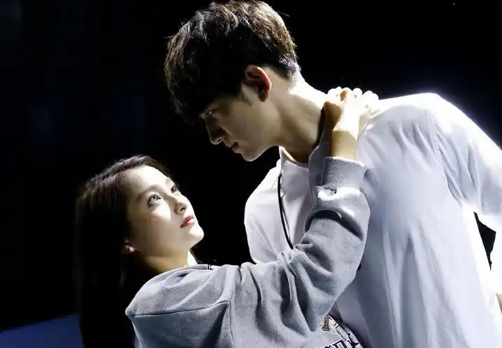 关晓彤马可吻戏会是什么样极光之恋吻戏在第几集画面甜到齁