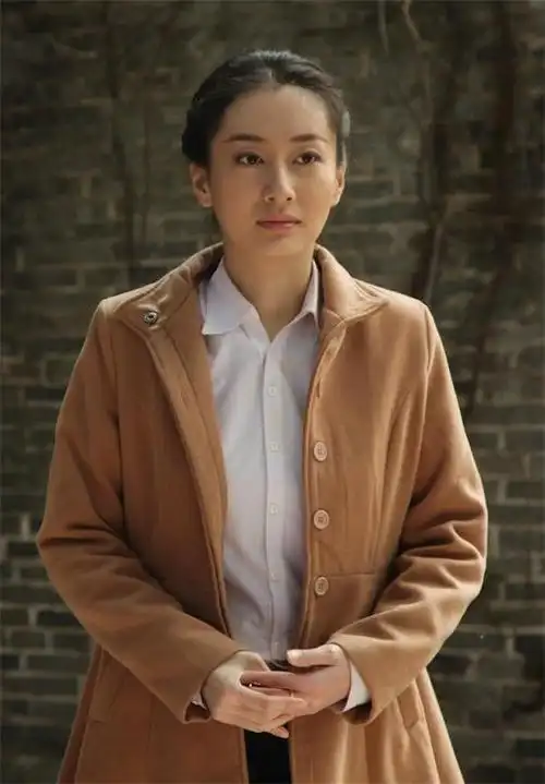 《绝路逢生》热播 杨烁董维嘉互称悟空师父