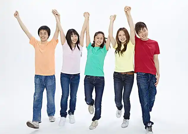 男青年图片_图片大全