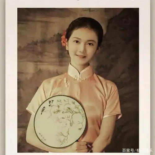 赵今麦到底有多美?看到她穿旗袍的正面照后,网友:妈,我想娶!