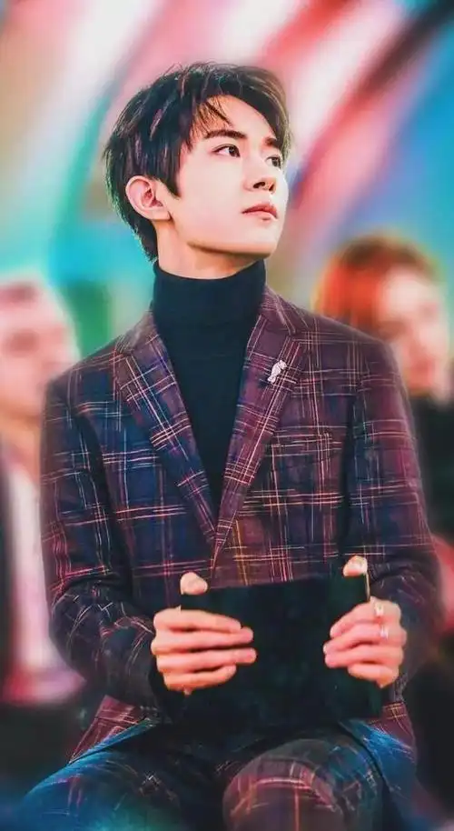 &&&&&&&&&&霸气而又不缺温柔,高冷却又不缺细致,优秀而又不宣扬我想