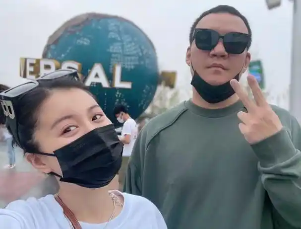 李嘉格参加中国好声音未夺冠却嫁爱奇艺总裁34岁成人生赢家