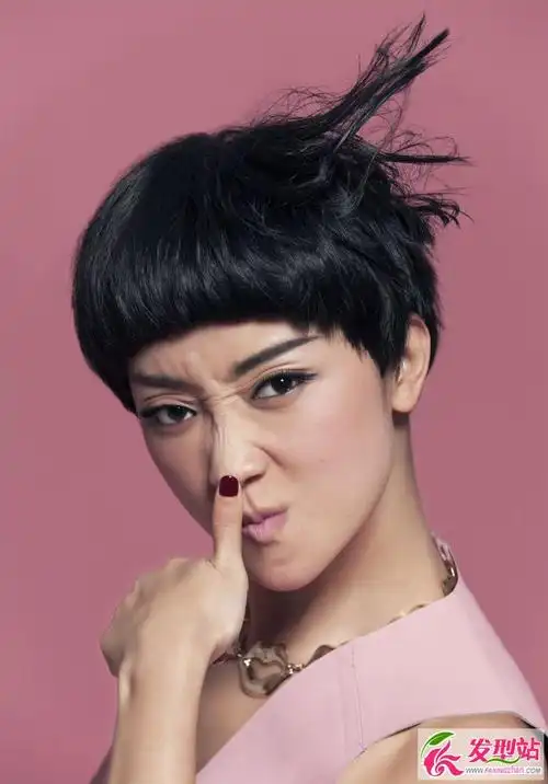 张瑶锅盖头短发发型图片-女生发型图片-发型站_最新流行发型设计发型
