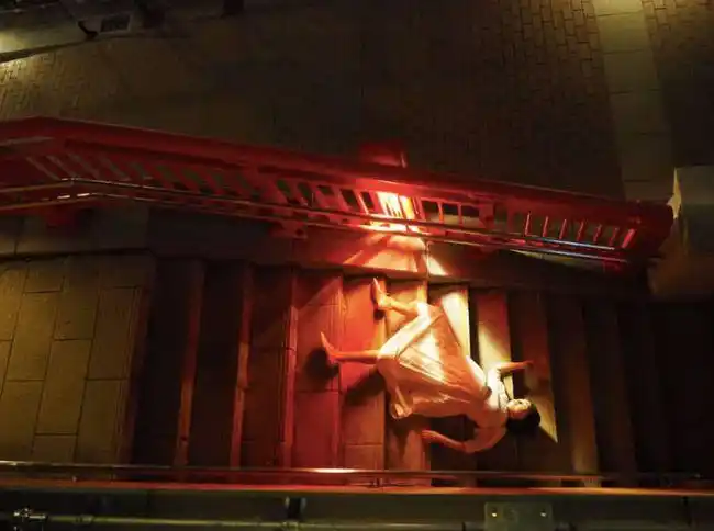 ins最美尸体日本小护士拍下300多张自己的死亡写真