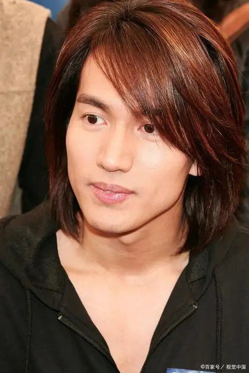 亚洲男神言承旭47岁的容貌状态:脸上无医美痕迹,到老才颜值不崩