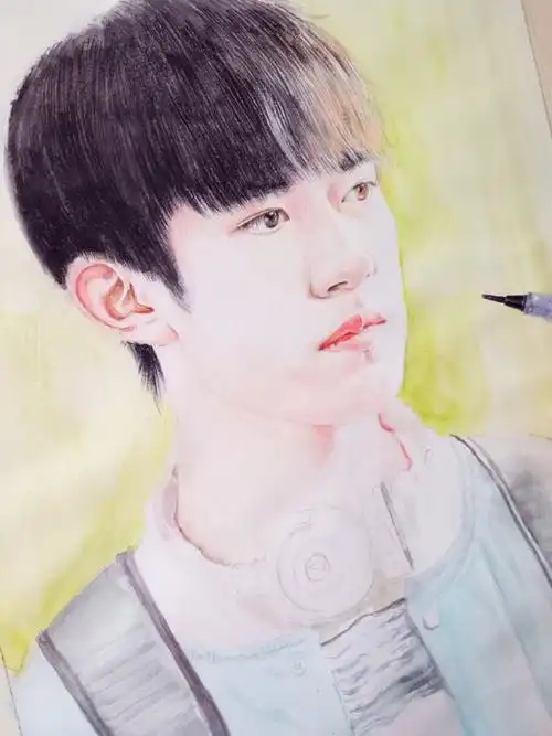 易烊千玺手绘图片唯美,迷妹们拿去当壁纸吧易烊千玺素描画像步骤教程