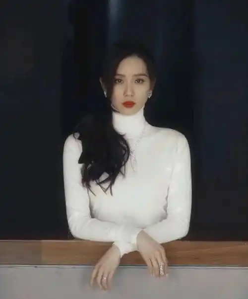 原创刘诗诗不仅演技好流金岁月里每一套衣服都是穿搭教材真心好看