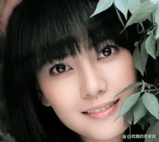 高圆圆的"清新纯情"脸与林志玲的"优雅知性"脸,你更稀罕谁?