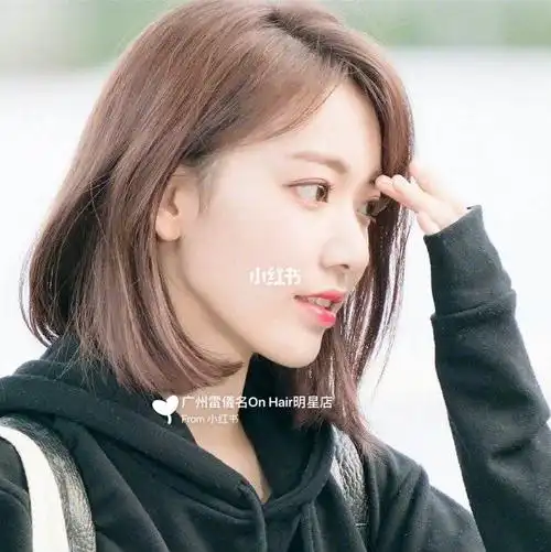 图是今年pd48出道的小櫻花,真的太好看了 超级适合额头大发际线高的人