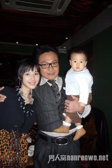 马景涛吴佳尼旧照