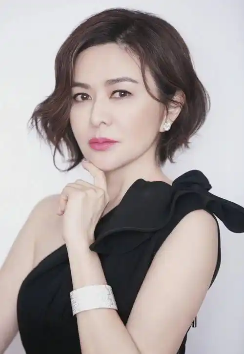 原创关之琳自爆:什么样的男人都试过,唯一遗憾就是生孩子没试过_豪门