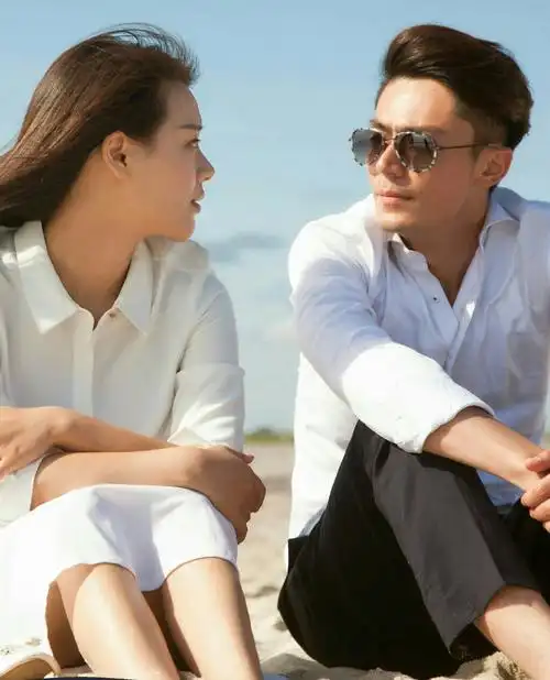 霍建华 马思纯 他来了请闭眼