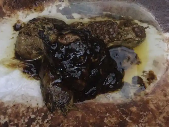 孩子大便黑色怎么回事 孩子大便呈黑色怎么回事