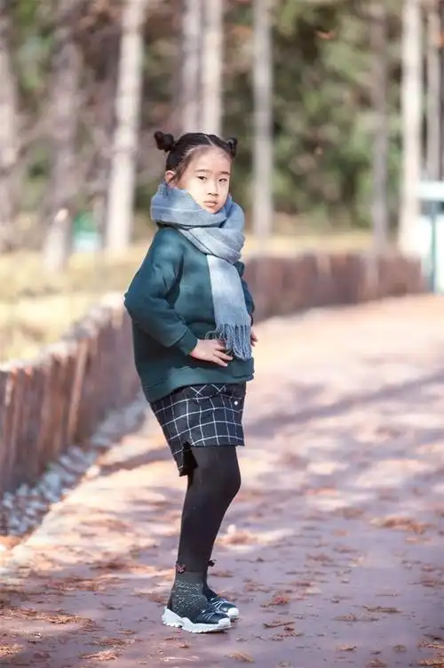 穿靴子的小女孩- kidsfoto枫糖盒子