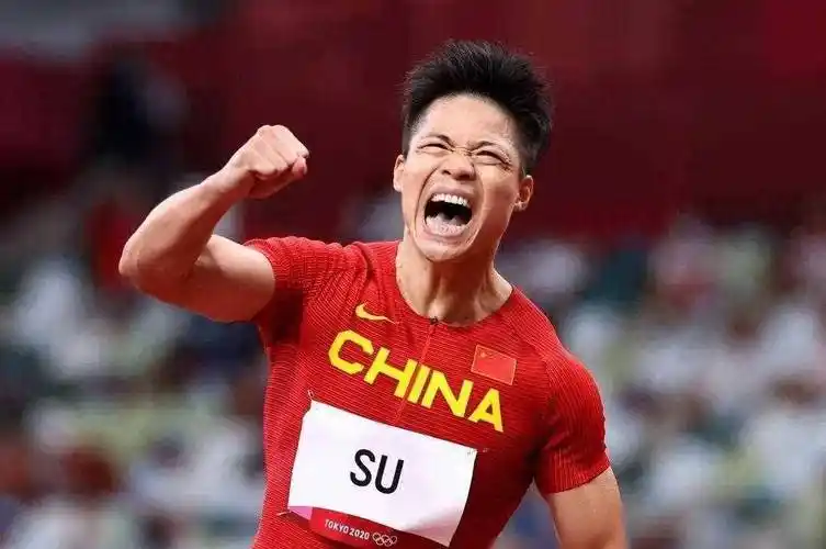 原创复出后夺首冠100米飞人苏炳添状态火热巴黎奥运超越9秒8