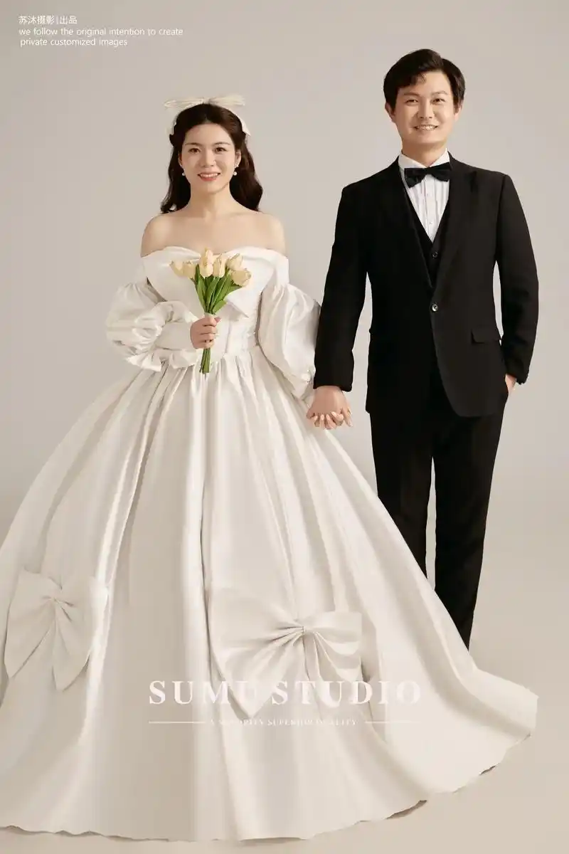 在苏沐拍婚纱照啦!在抖音刷到的,被在逃公主的造型吸引!拍婚 - 抖音