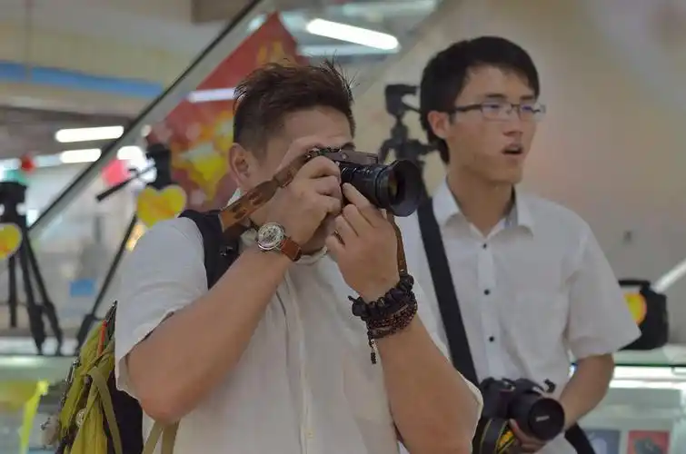 9.9百诺新品活动现场拍摄影师