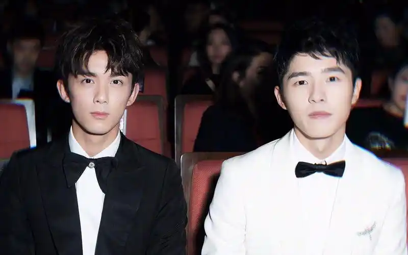 刘昊然 x 吴磊 同框合集(210429补档至2021 星访问 昊磊聊强风吹拂)