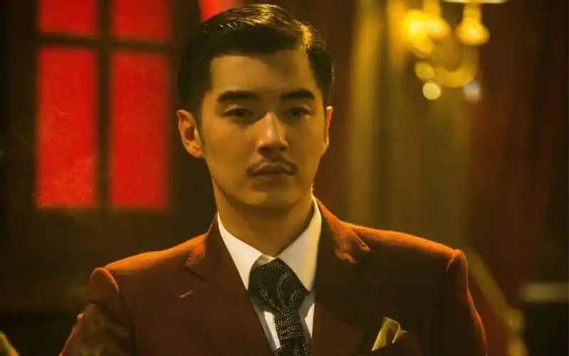 金世佳 《刀尖》