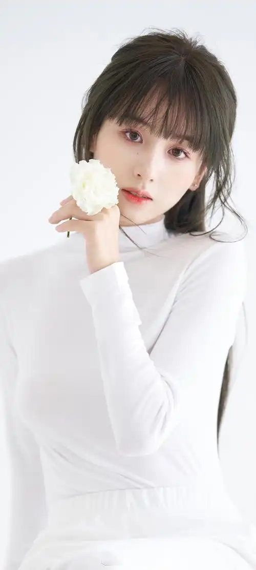 白色衣服全屏美女手机壁纸